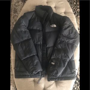 North face men’s black puffer jacket 550